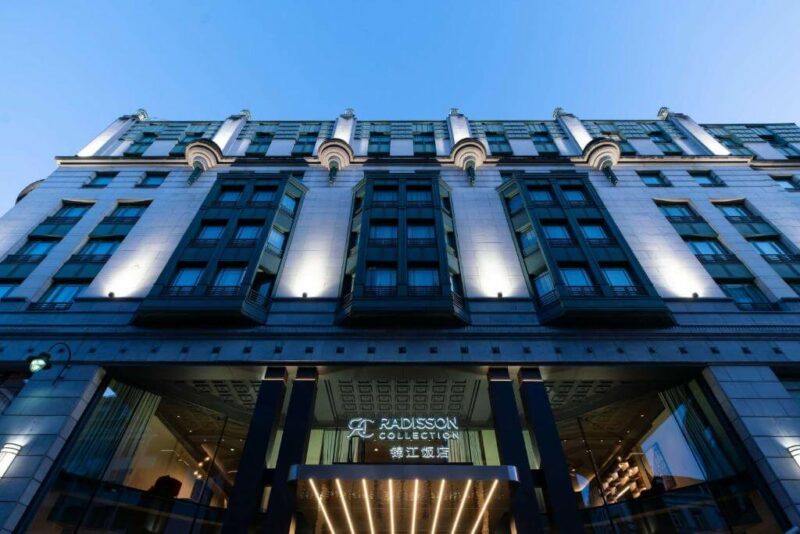 radisson collection grand place brussels entrance